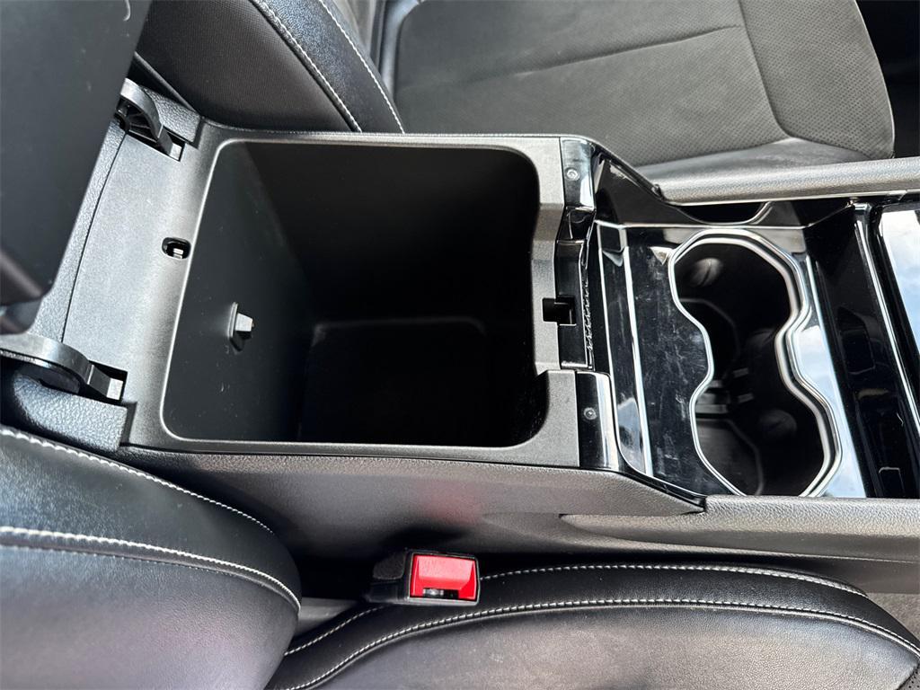 used 2023 Jeep Grand Cherokee L car, priced at $29,600