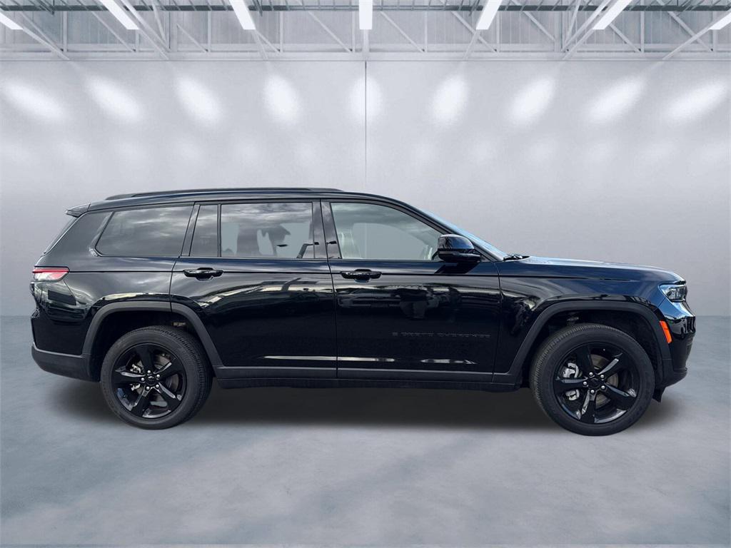 used 2023 Jeep Grand Cherokee L car, priced at $29,600