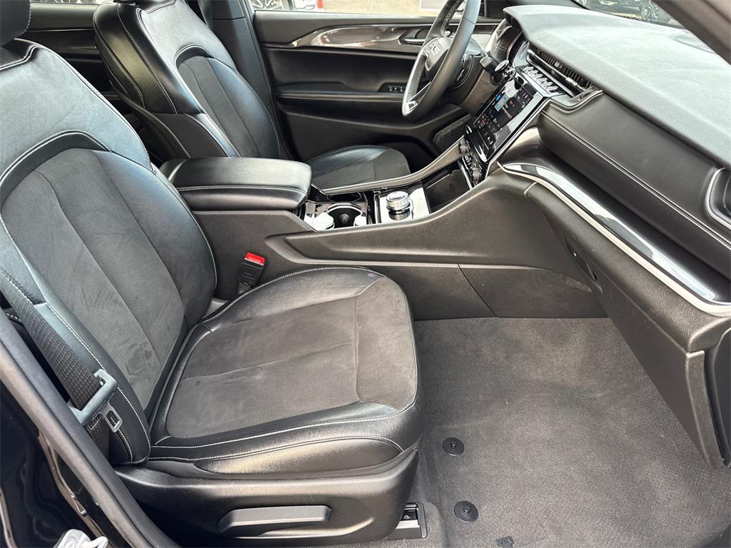 used 2023 Jeep Grand Cherokee L car, priced at $29,600