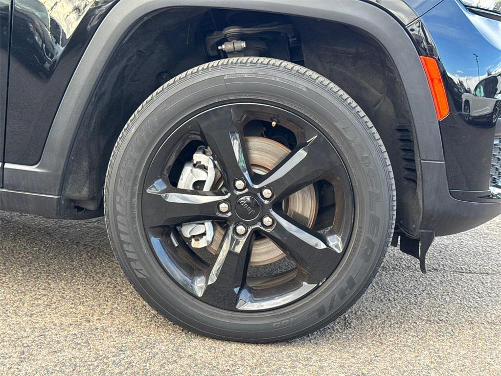 used 2023 Jeep Grand Cherokee L car, priced at $29,600