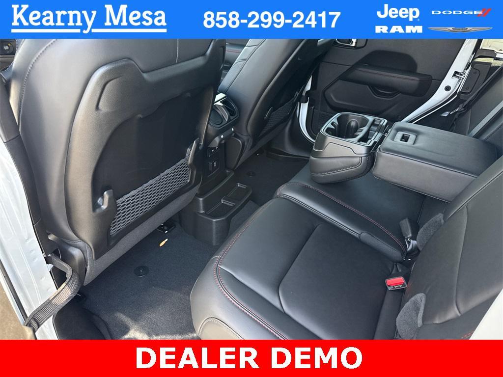 new 2025 Jeep Wrangler car, priced at $62,422