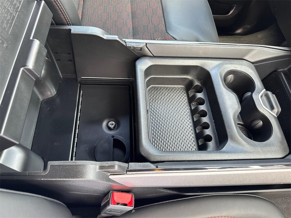 used 2022 Ram 1500 car, priced at $34,000