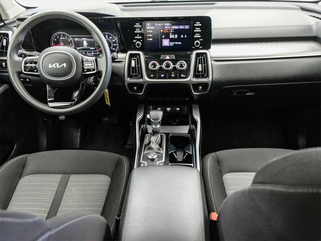 used 2022 Kia Sorento car, priced at $21,374