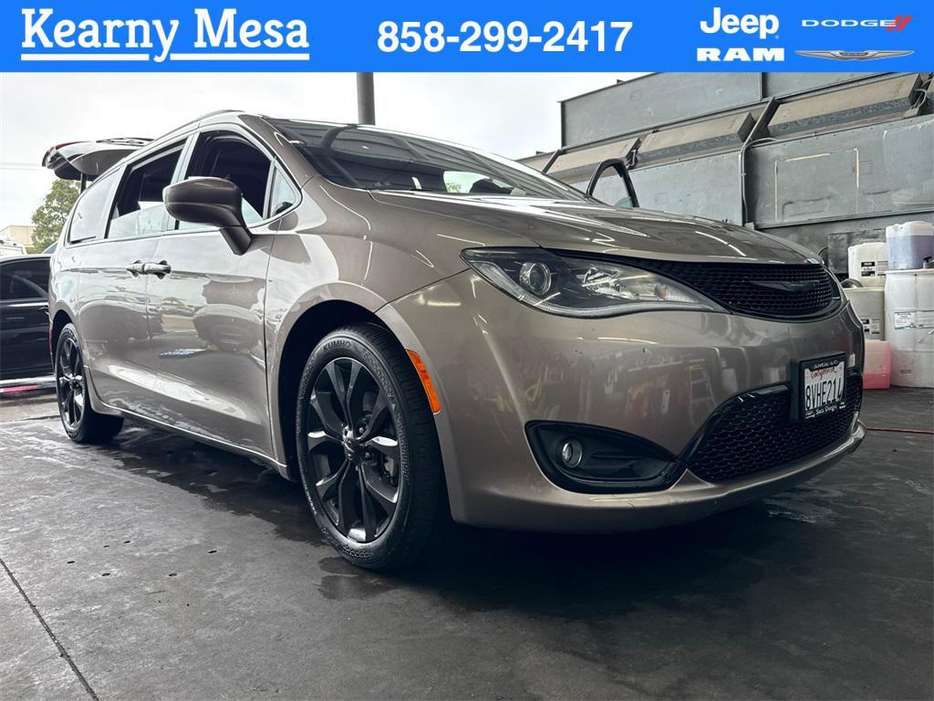 used 2018 Chrysler Pacifica car, priced at $15,990