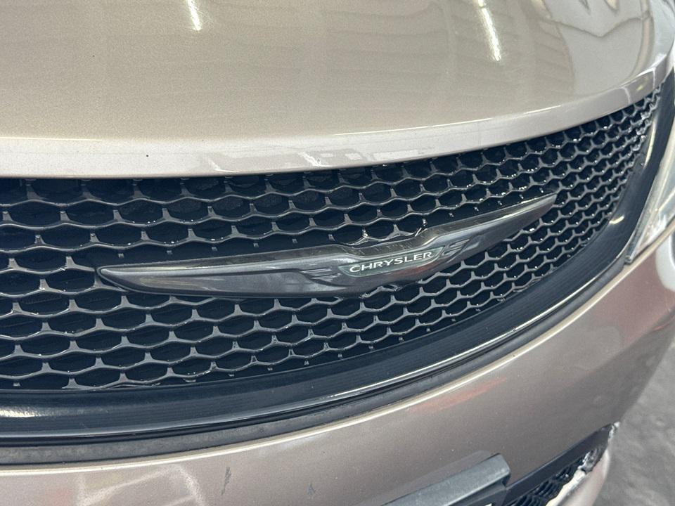 used 2018 Chrysler Pacifica car, priced at $15,990