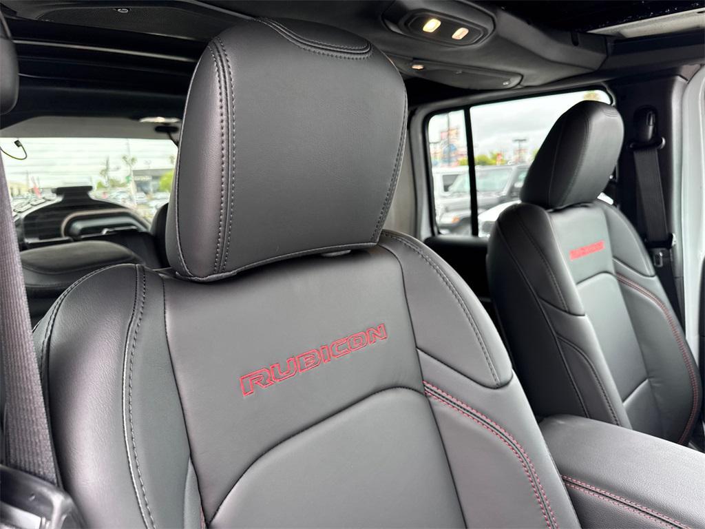 new 2025 Jeep Wrangler car, priced at $72,395