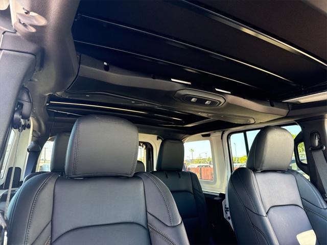 new 2025 Jeep Wrangler car, priced at $57,917
