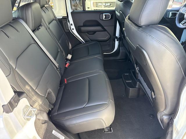 new 2025 Jeep Wrangler car, priced at $57,917