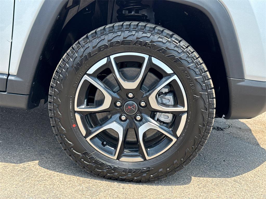 new 2025 Jeep Compass car, priced at $35,000