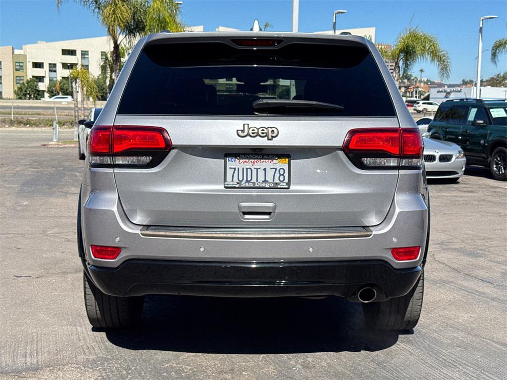 used 2016 Jeep Grand Cherokee car, priced at $10,989