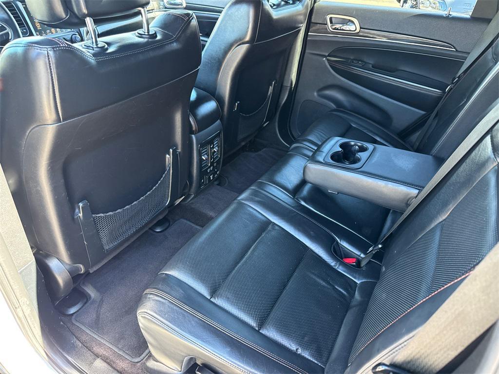 used 2016 Jeep Grand Cherokee car, priced at $10,989