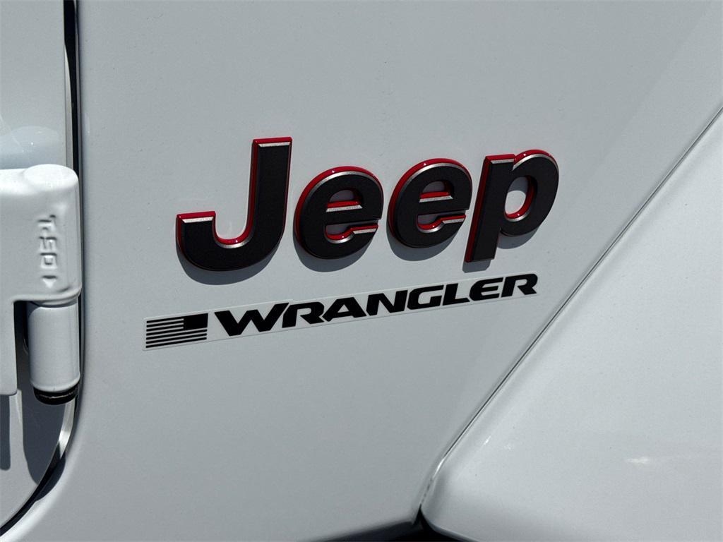 new 2025 Jeep Wrangler car, priced at $57,311