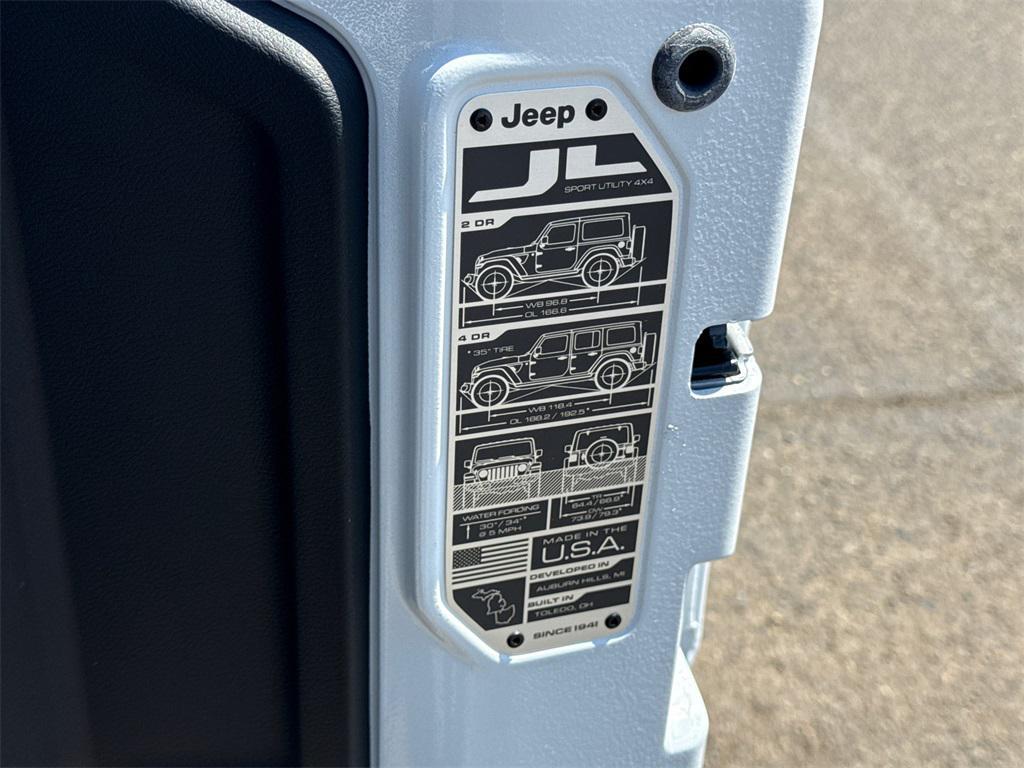 new 2025 Jeep Wrangler car, priced at $57,311