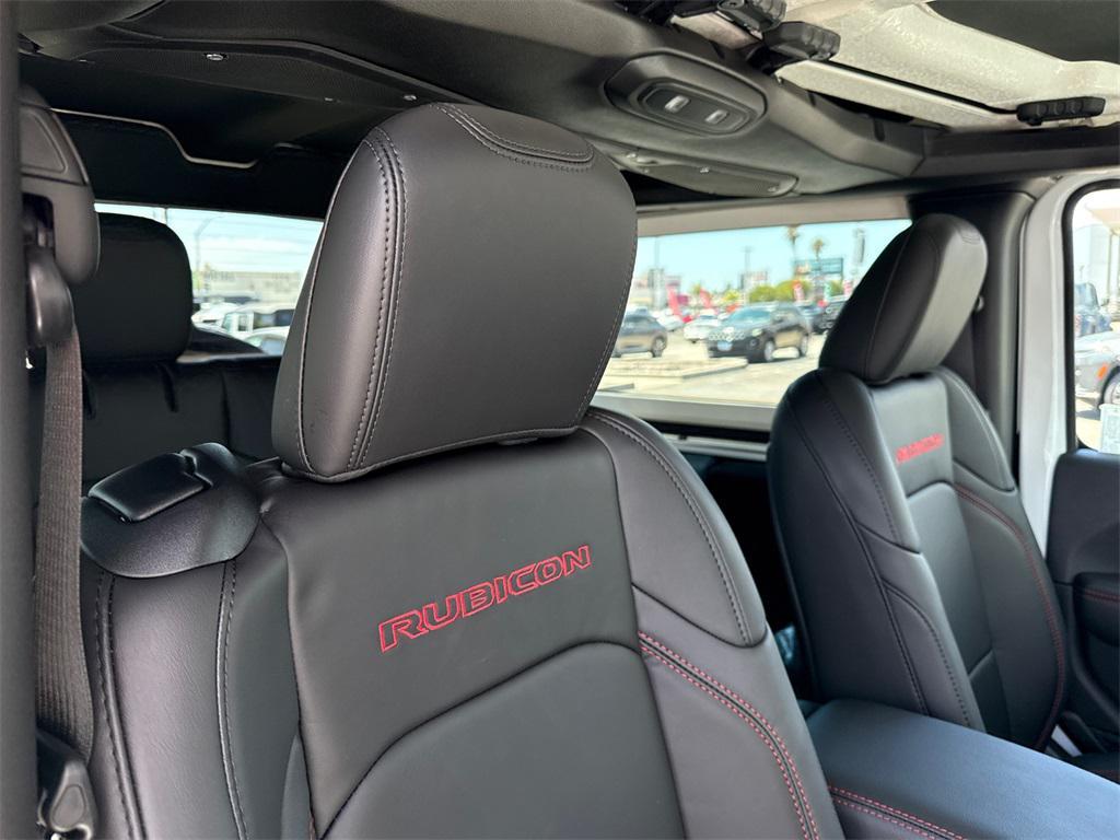 new 2025 Jeep Wrangler car, priced at $57,311