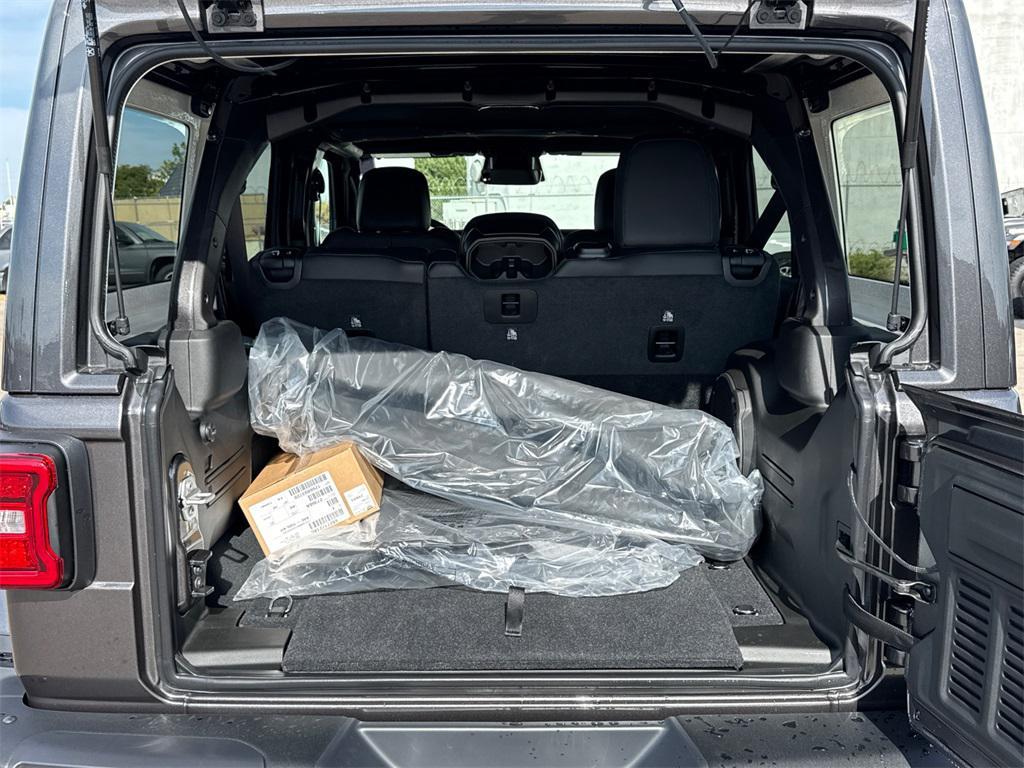 new 2026 Jeep Wrangler car, priced at $75,885