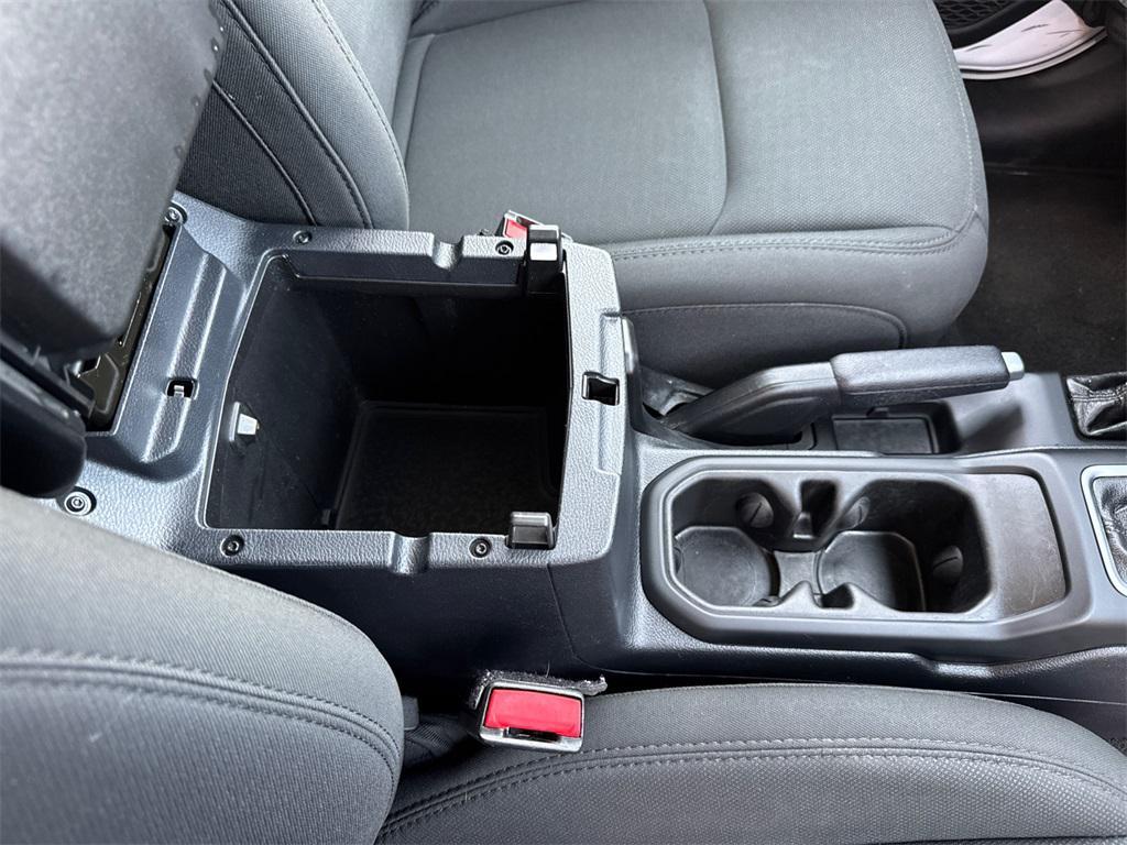 used 2021 Jeep Gladiator car, priced at $27,777