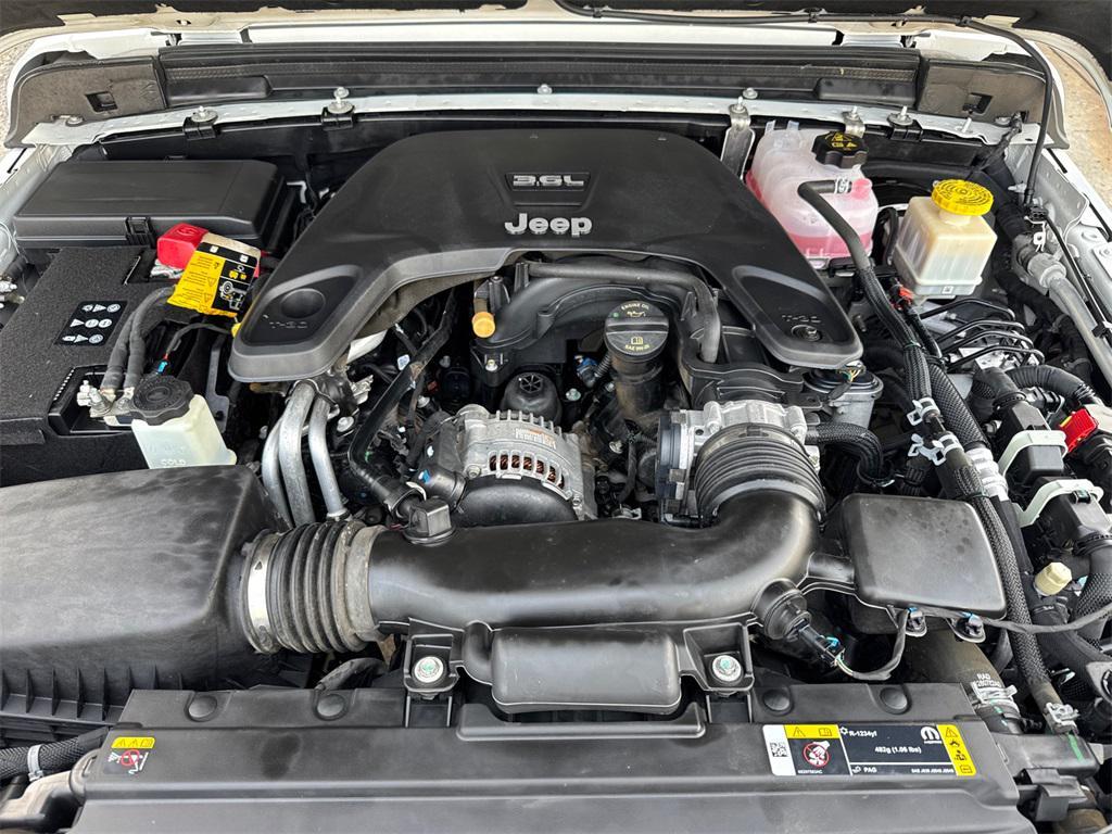 used 2021 Jeep Gladiator car, priced at $27,777