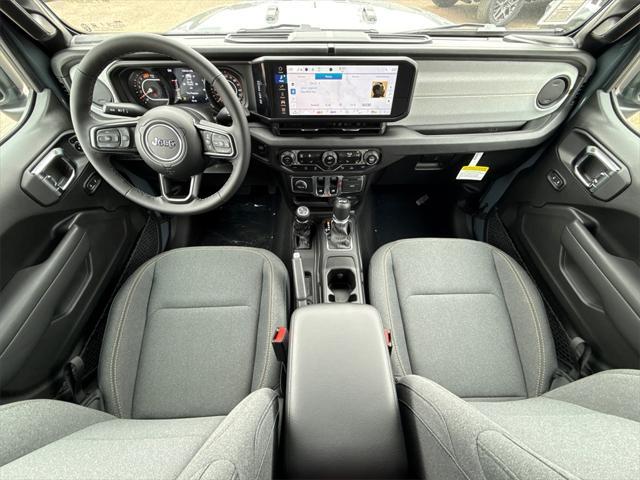 new 2025 Jeep Wrangler car, priced at $48,075