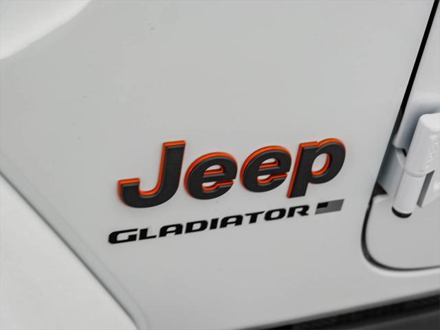 new 2025 Jeep Gladiator car, priced at $64,645