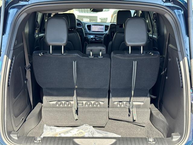new 2025 Chrysler Pacifica car, priced at $50,493