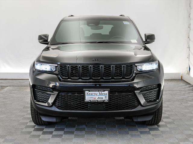 new 2024 Jeep Grand Cherokee car, priced at $39,795