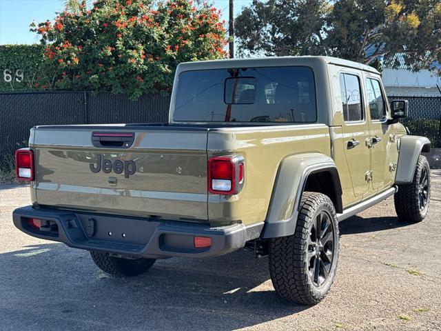 new 2025 Jeep Gladiator car, priced at $39,940