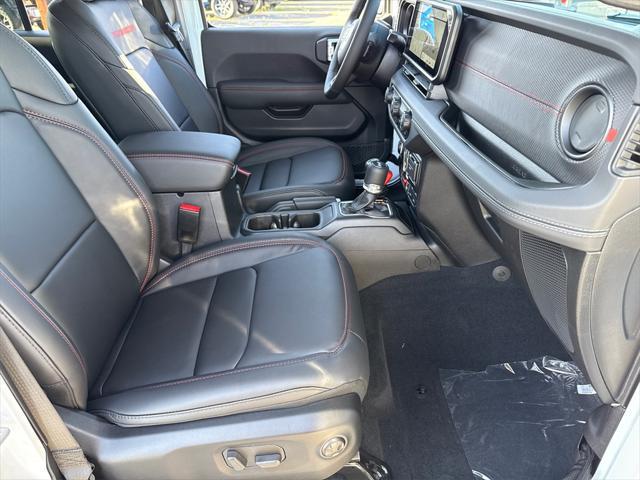new 2025 Jeep Wrangler car, priced at $62,940