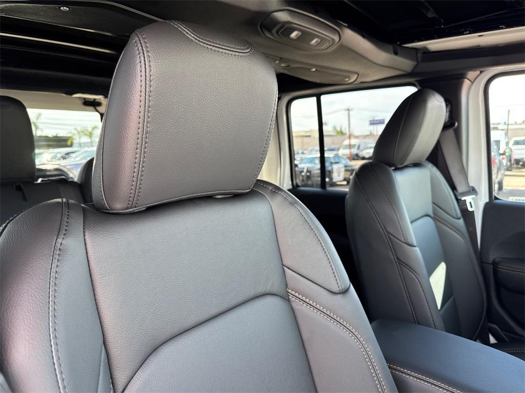 new 2026 Jeep Wrangler car, priced at $59,875