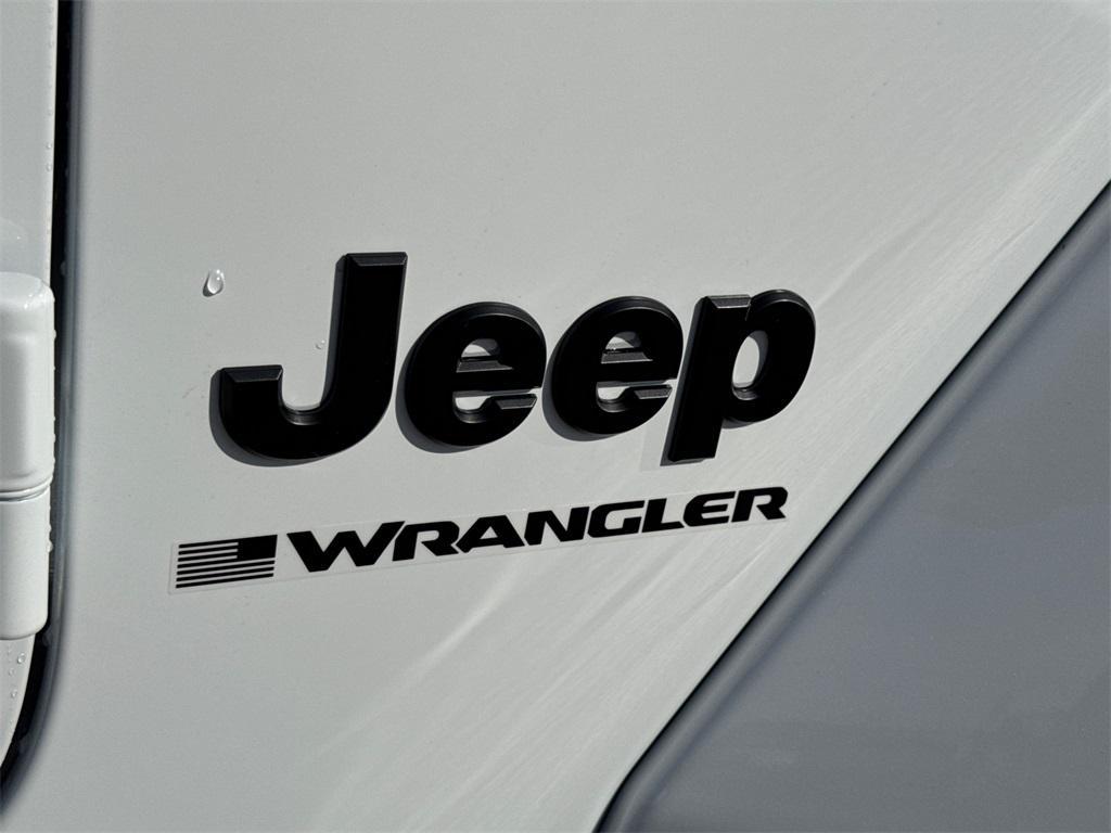 new 2026 Jeep Wrangler car, priced at $59,875