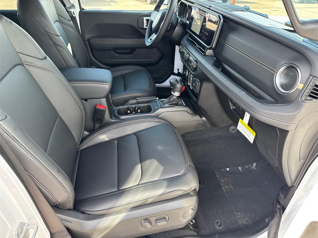 new 2026 Jeep Wrangler car, priced at $59,875