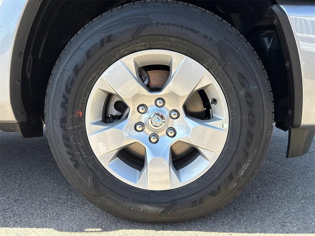 new 2025 Ram 1500 car, priced at $49,440