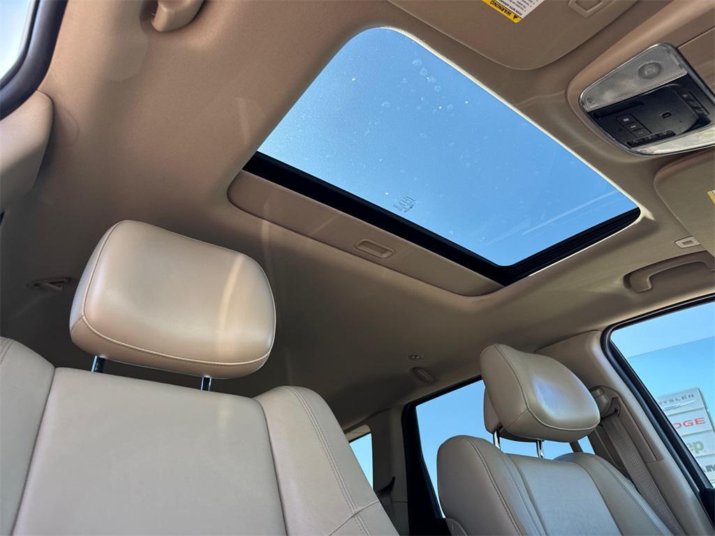 used 2020 Jeep Grand Cherokee car, priced at $23,947