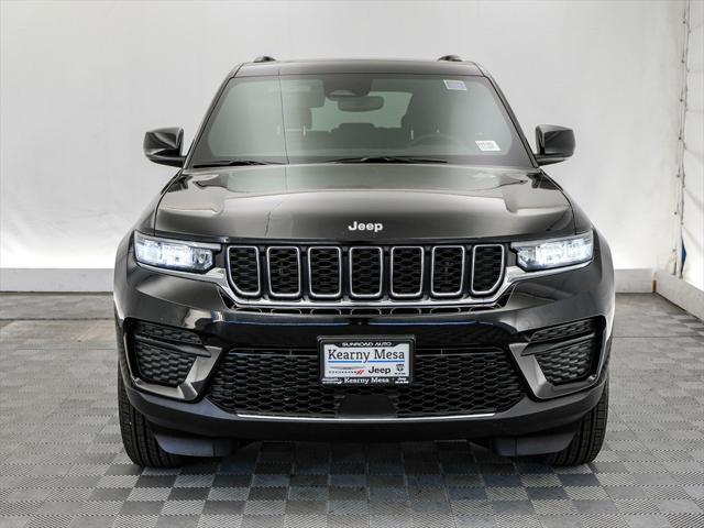 new 2024 Jeep Grand Cherokee car, priced at $37,175