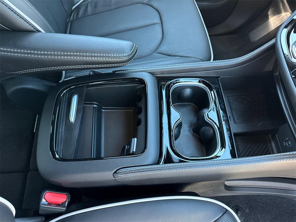 new 2026 Chrysler Pacifica car, priced at $56,810