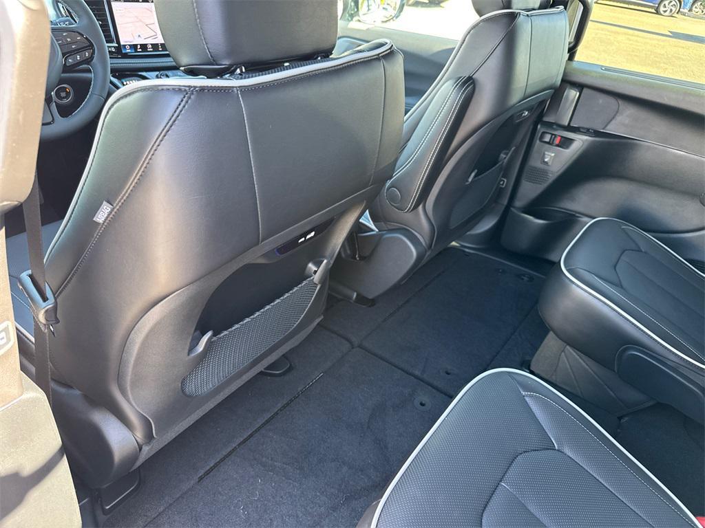 new 2026 Chrysler Pacifica car, priced at $56,810