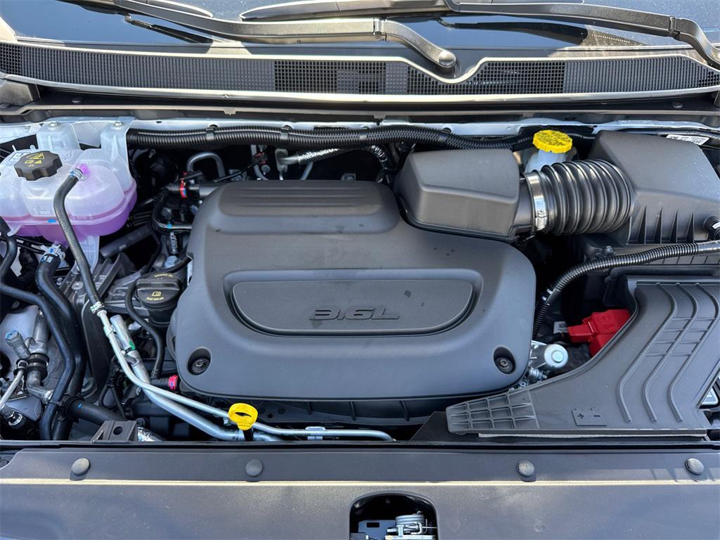 new 2026 Chrysler Pacifica car, priced at $56,810