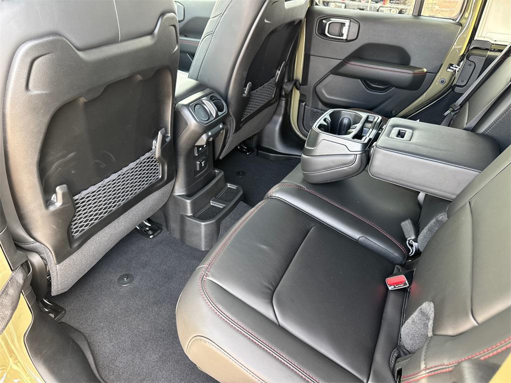 new 2026 Jeep Wrangler car, priced at $75,885