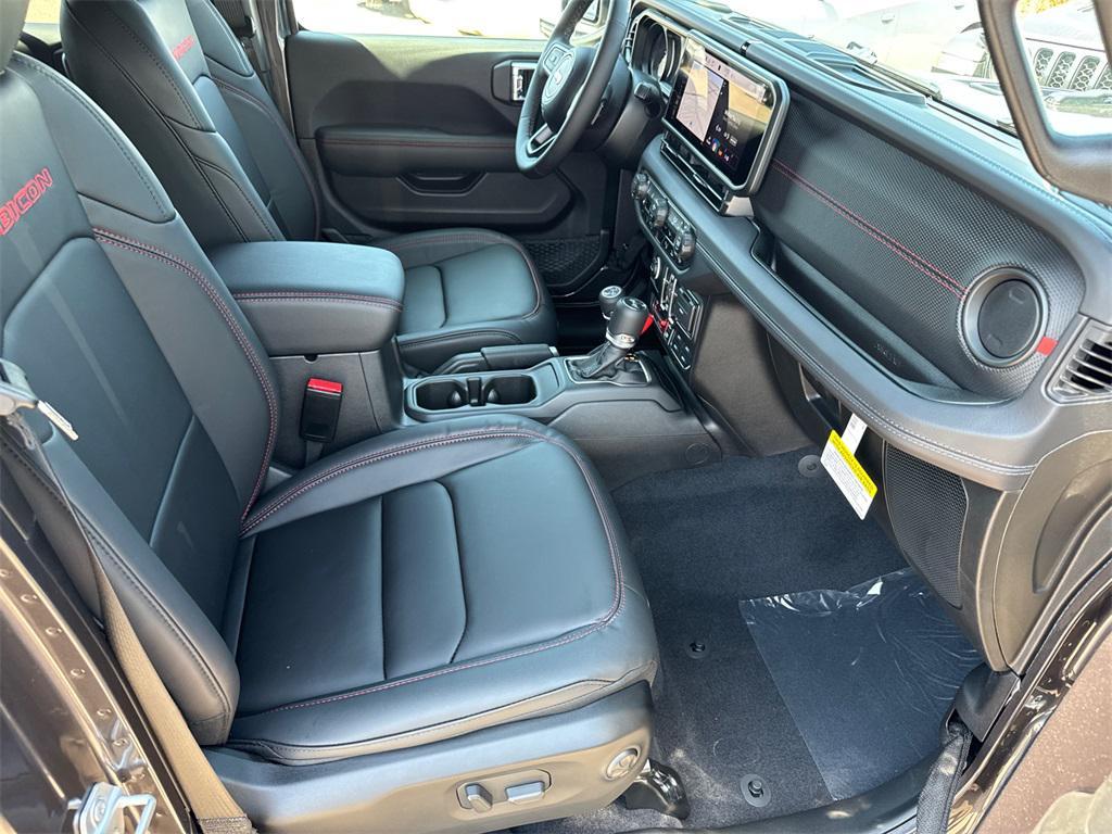 new 2025 Jeep Wrangler car, priced at $61,920