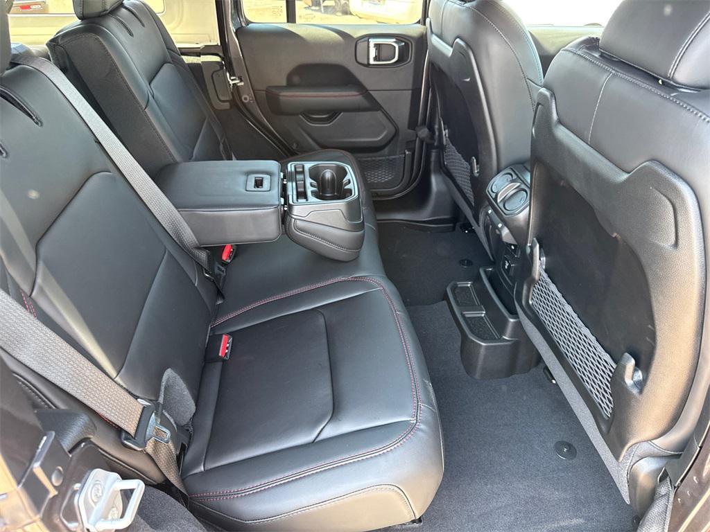 new 2025 Jeep Wrangler car, priced at $61,920