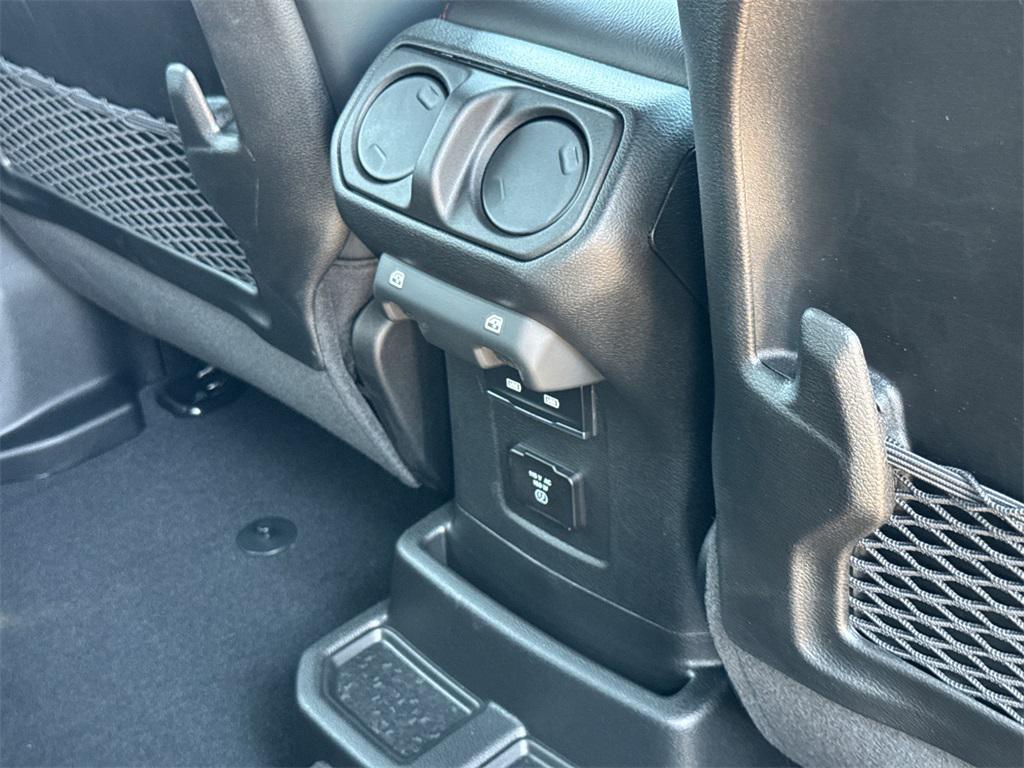 new 2025 Jeep Wrangler car, priced at $61,920