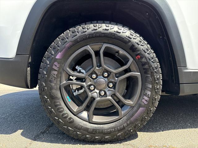 new 2025 Jeep Grand Cherokee 4xe car, priced at $64,325