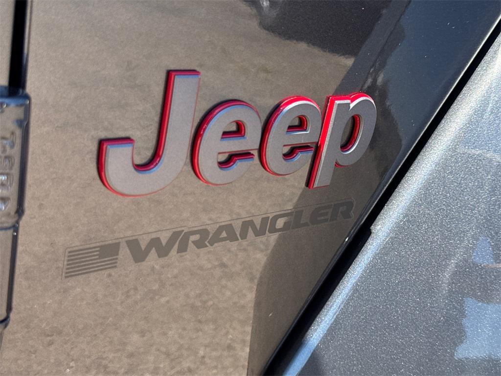 new 2025 Jeep Wrangler car, priced at $63,988