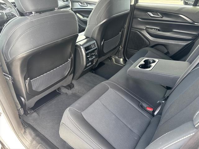 used 2023 Jeep Grand Cherokee car, priced at $28,999