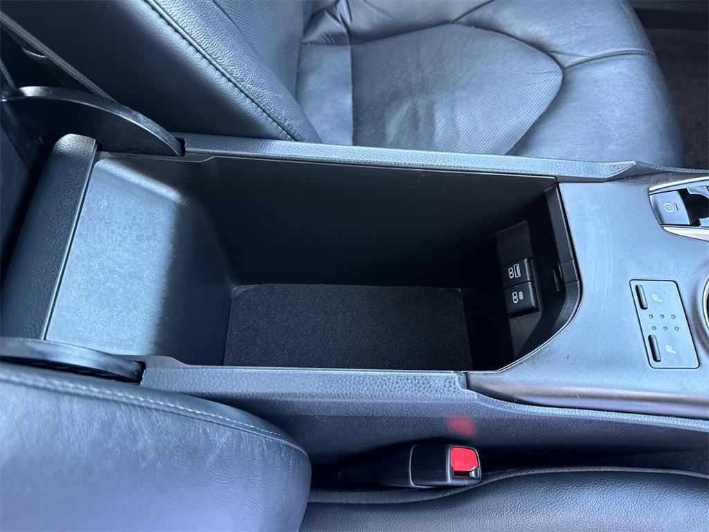 used 2022 Toyota Camry Hybrid car, priced at $24,955