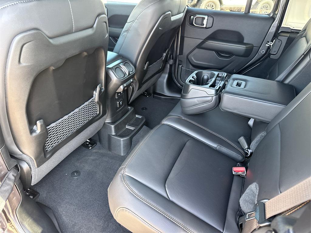 new 2026 Jeep Wrangler car, priced at $57,860