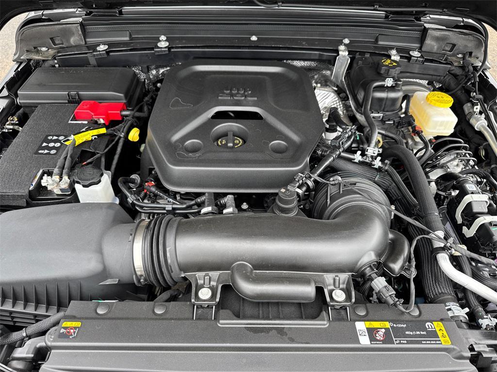 new 2025 Jeep Wrangler car, priced at $49,777