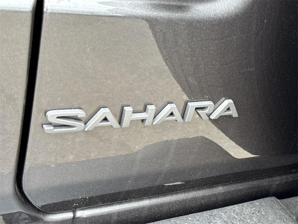 new 2025 Jeep Wrangler car, priced at $49,777