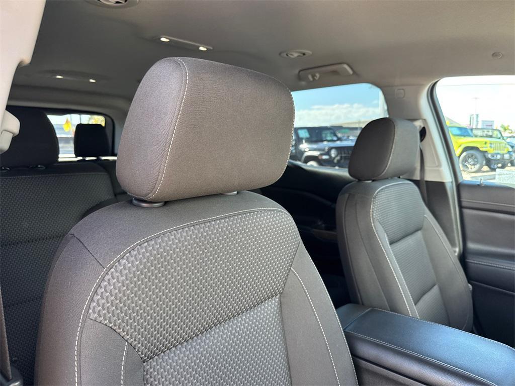 used 2021 GMC Acadia car, priced at $22,777