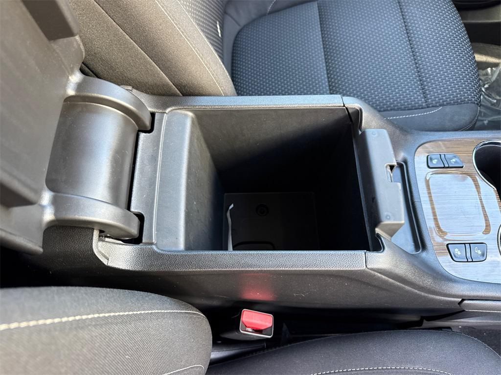 used 2021 GMC Acadia car, priced at $22,777