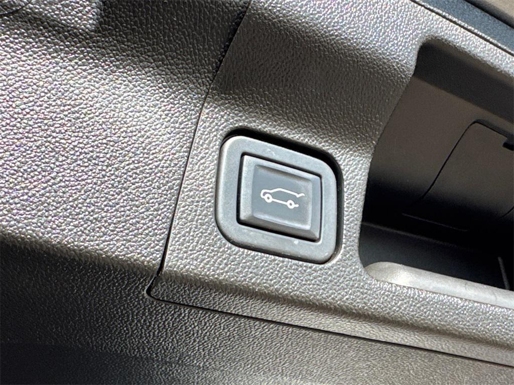 used 2021 GMC Acadia car, priced at $22,777